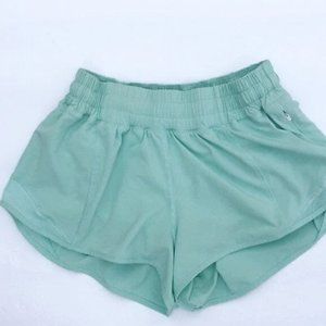 Lululemon Hotty Hot Shorts 2.5" 6